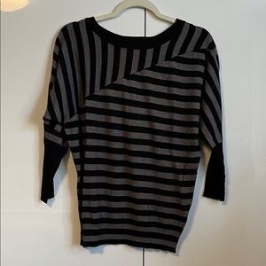 Joseph A Grey Black Cotton Asymmetric Striped Crew Neck Sweater, Size M